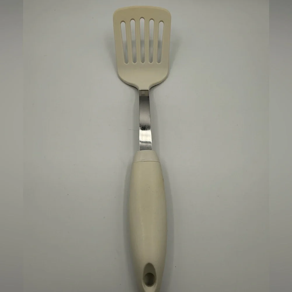 Vintage Pyrex Slotted Spatula Turner Beige Nylon Stainless Steel Handle